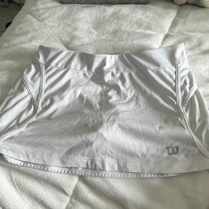 Wilson mini skort with mesh detail great condition